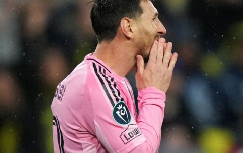 LOL赛事官网-0-0！迈阿密闷平：梅西哑火无缘900球 门将神扑 苏神坐板凳|莱昂内尔·梅西|路易斯·阿尔贝托·苏亚雷斯|迈阿密国际|里程碑|纳什维尔_新浪体育_新浪新闻