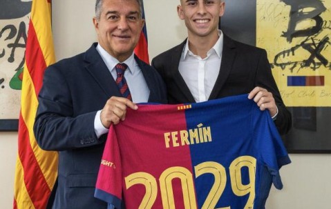 官网赛事新闻-官方：巴萨与费尔明续约 新合同签至2029年